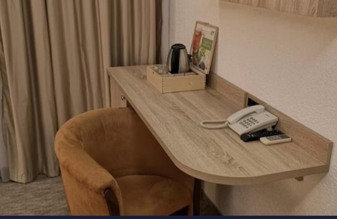 Hotel Garni Ideal Podgorica Esterno foto