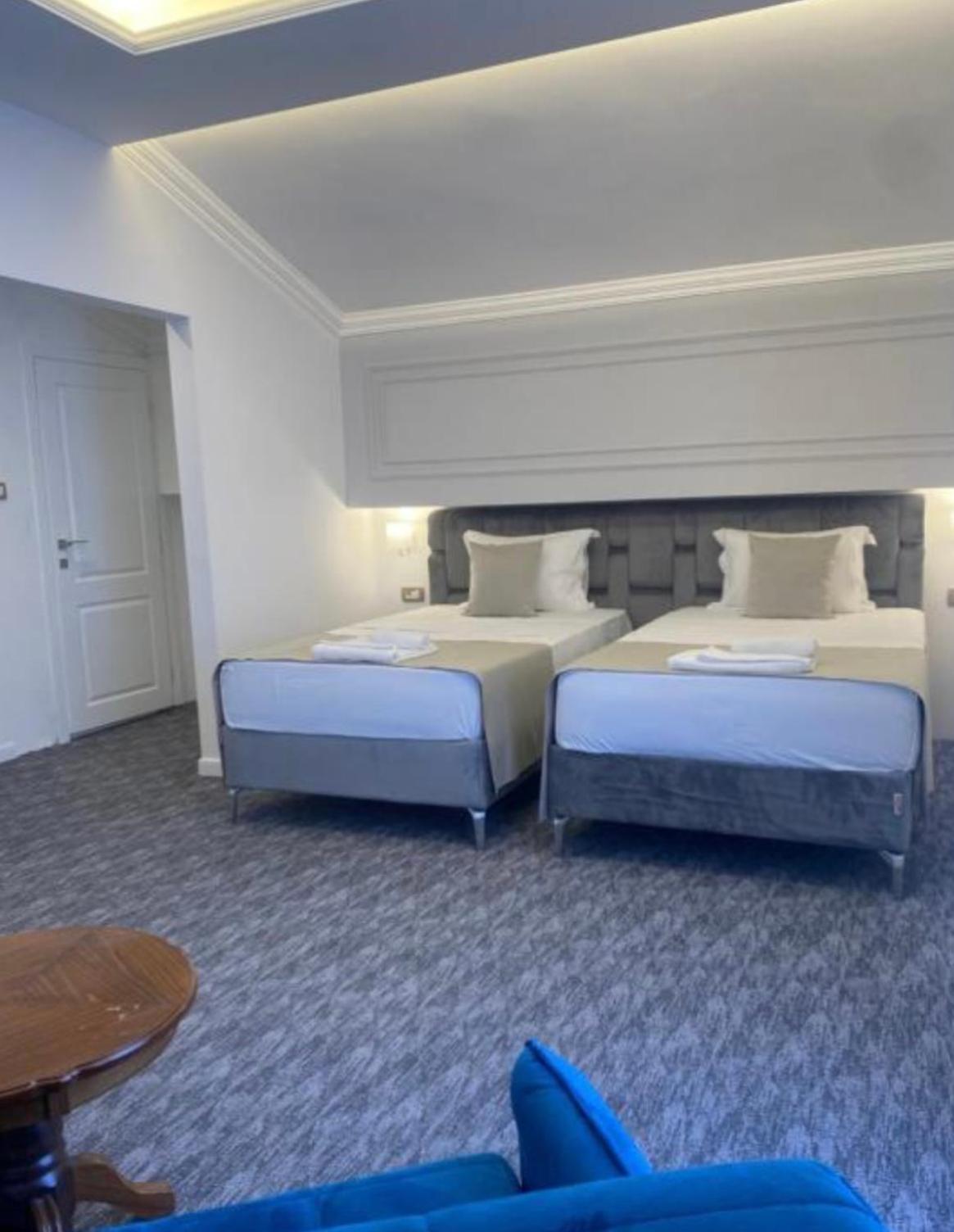 Hotel Garni Ideal Podgorica Esterno foto