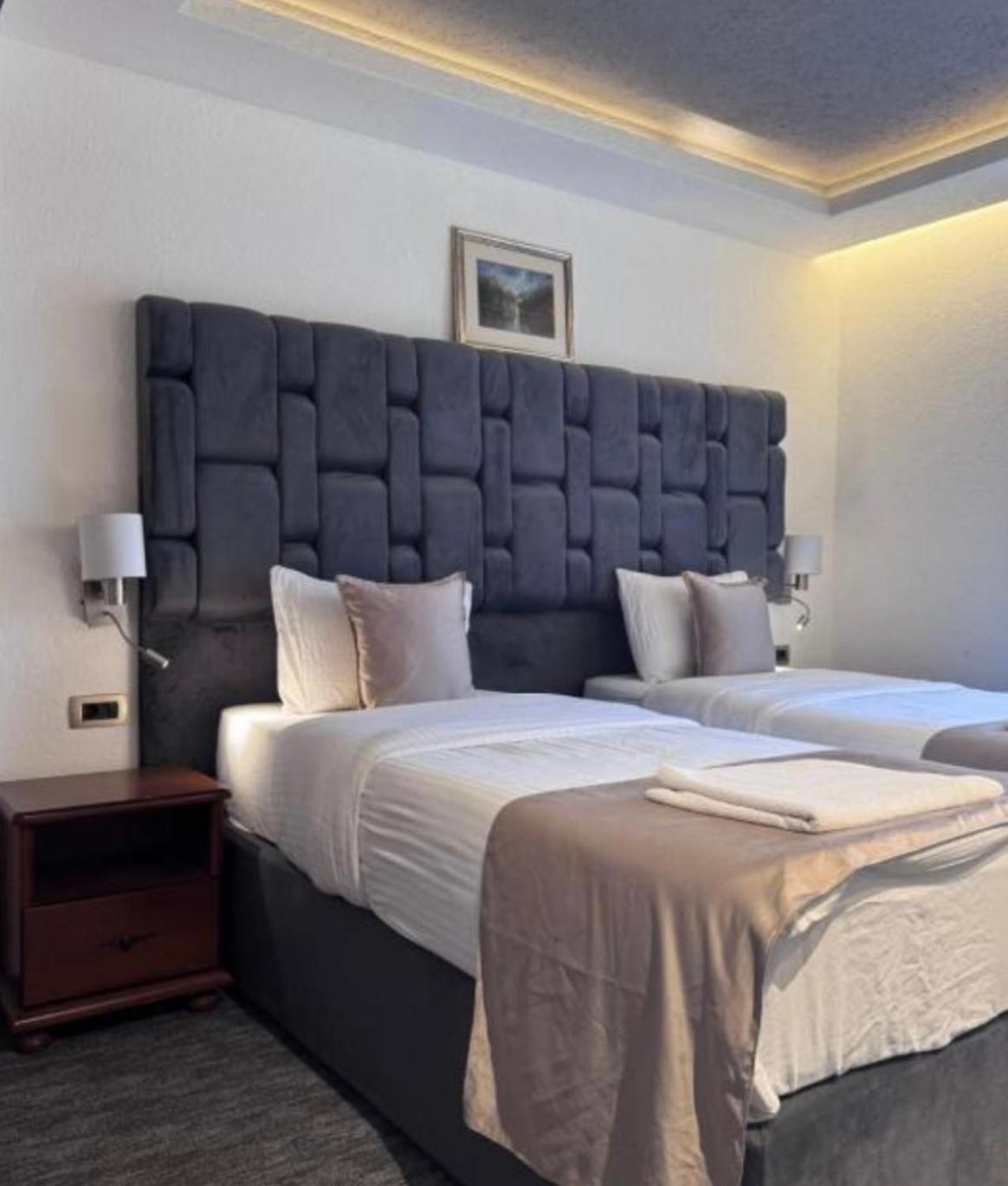 Hotel Garni Ideal Podgorica Esterno foto