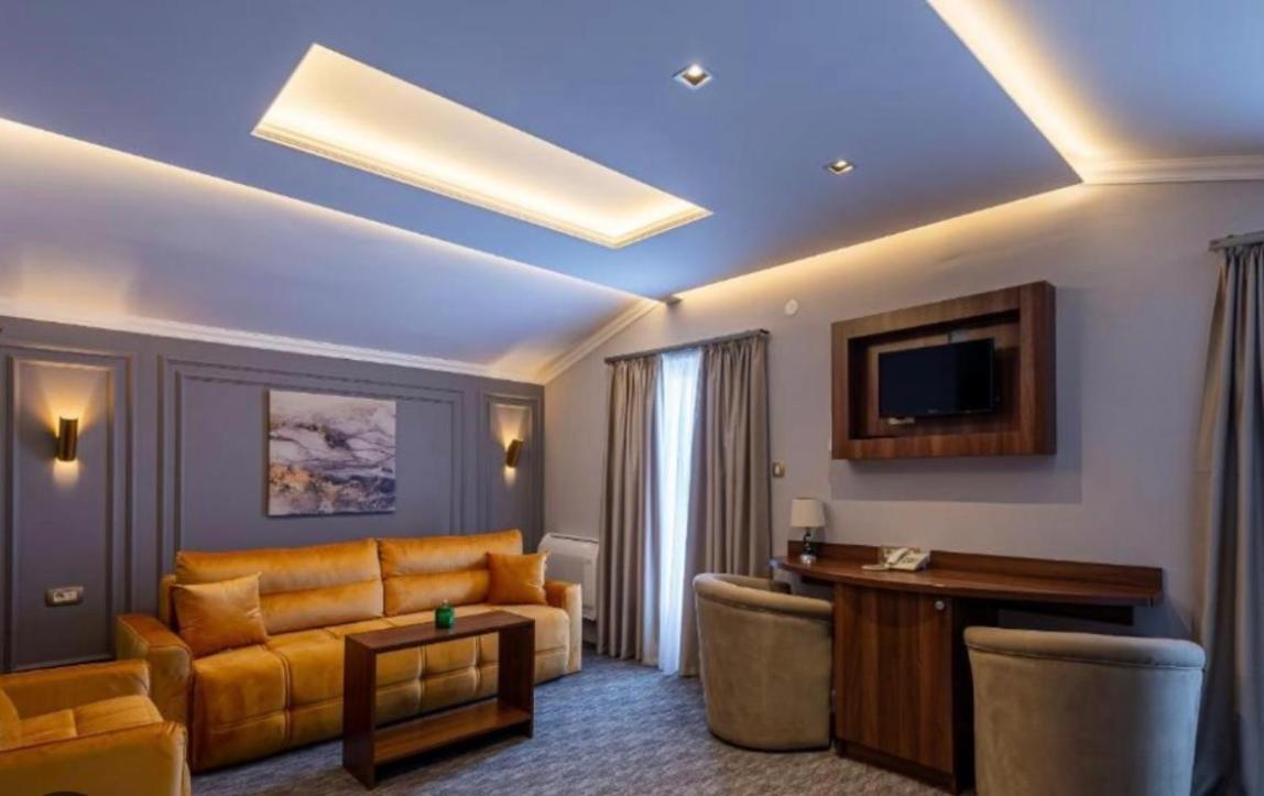 Hotel Garni Ideal Podgorica Esterno foto