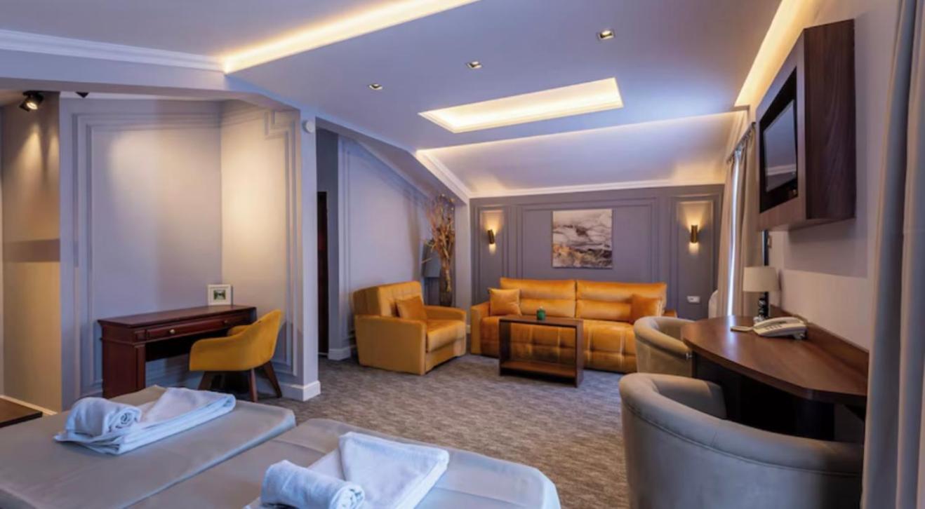 Hotel Garni Ideal Podgorica Esterno foto